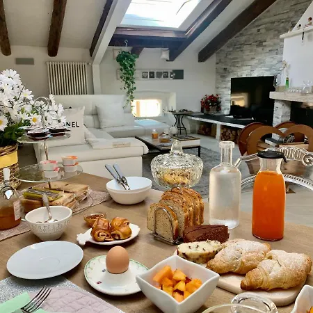 Addicted To Paradise Bed & Breakfast