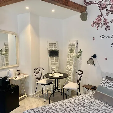 Addicted To Paradise Bed and breakfast