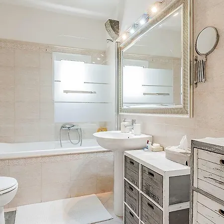 Addicted To Paradise Bed & Breakfast Trieste