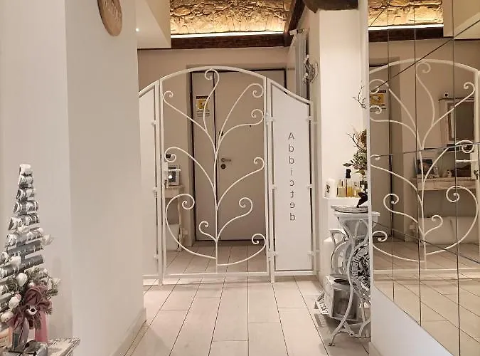 Addicted To Paradise Couette-café