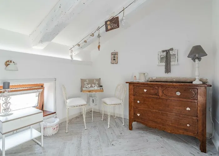 Addicted To Paradise Couette-café 4*